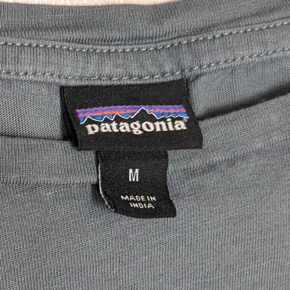 Patagonia Grey Long Sleeve (Size: M) - Picture 2 of 3